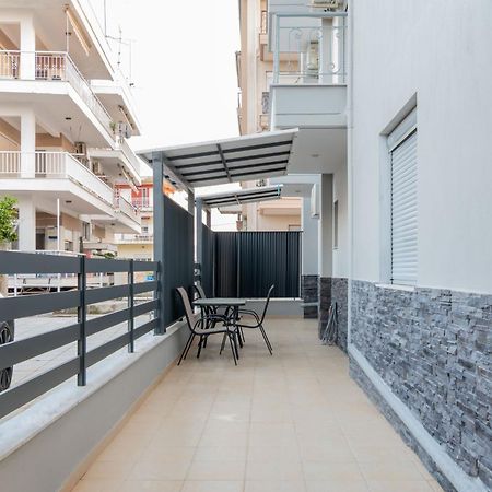 Sithoniars Luxury Ground Floor Apartment With Private Garden Neos Marmaras Exterior foto