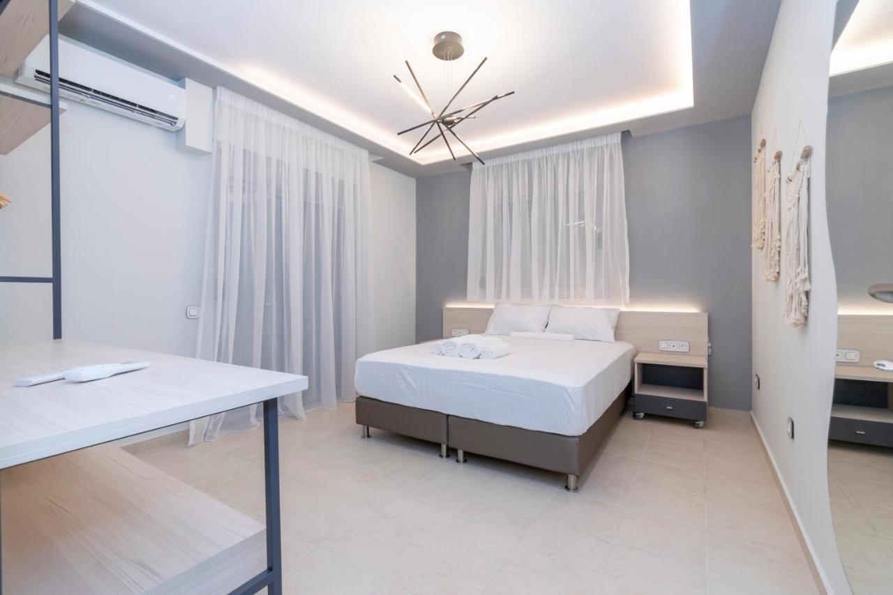 Sithoniars Luxury Ground Floor Apartment With Private Garden Neos Marmaras Exterior foto