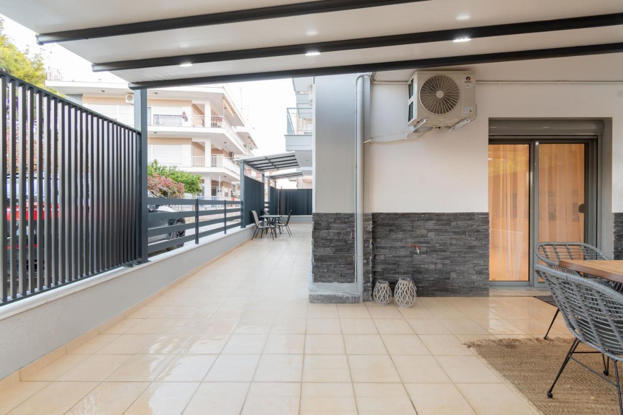 Sithoniars Luxury Ground Floor Apartment With Private Garden Neos Marmaras Exterior foto